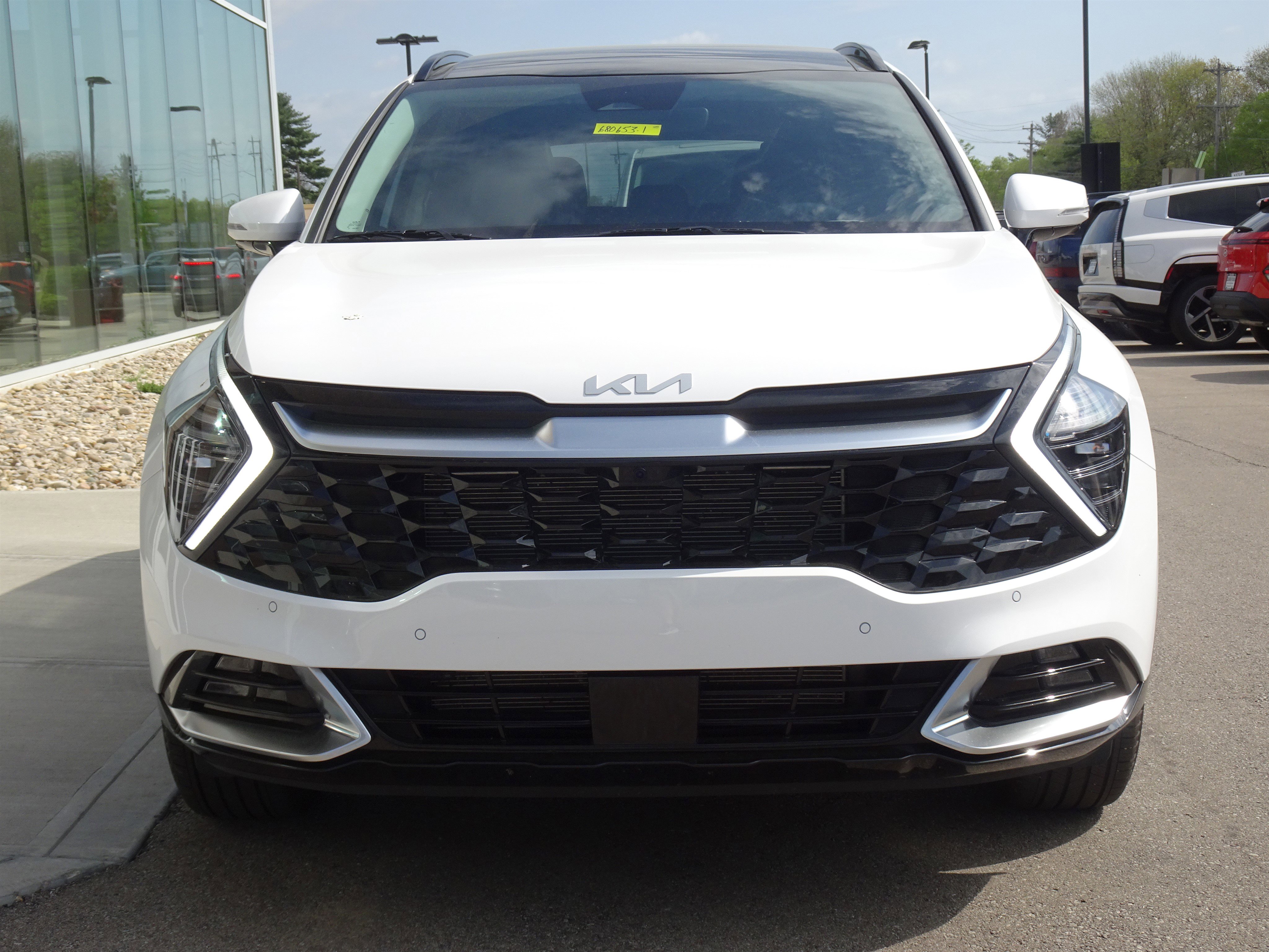 Used 2025 Kia Sportage SX image 7