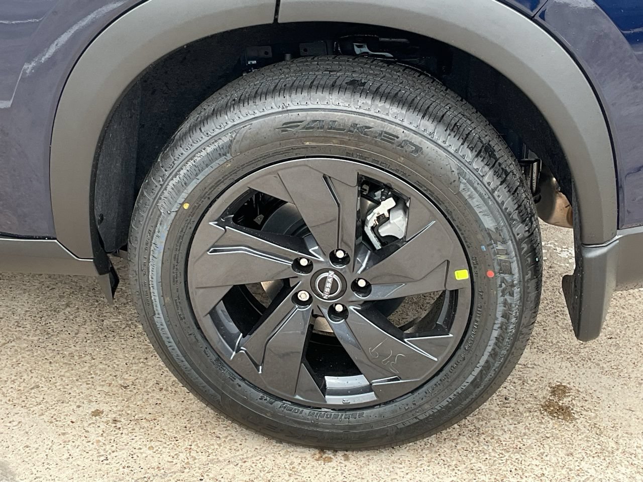 New 2026 Nissan Rogue SV w/ Cold Weather Package FWD image 8