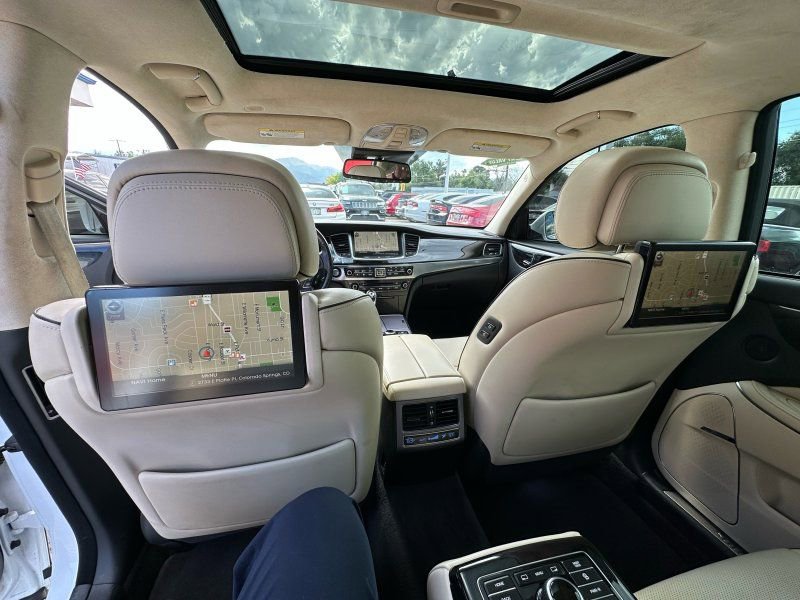 Used 2016 Hyundai Equus Ultimate RWD image 13