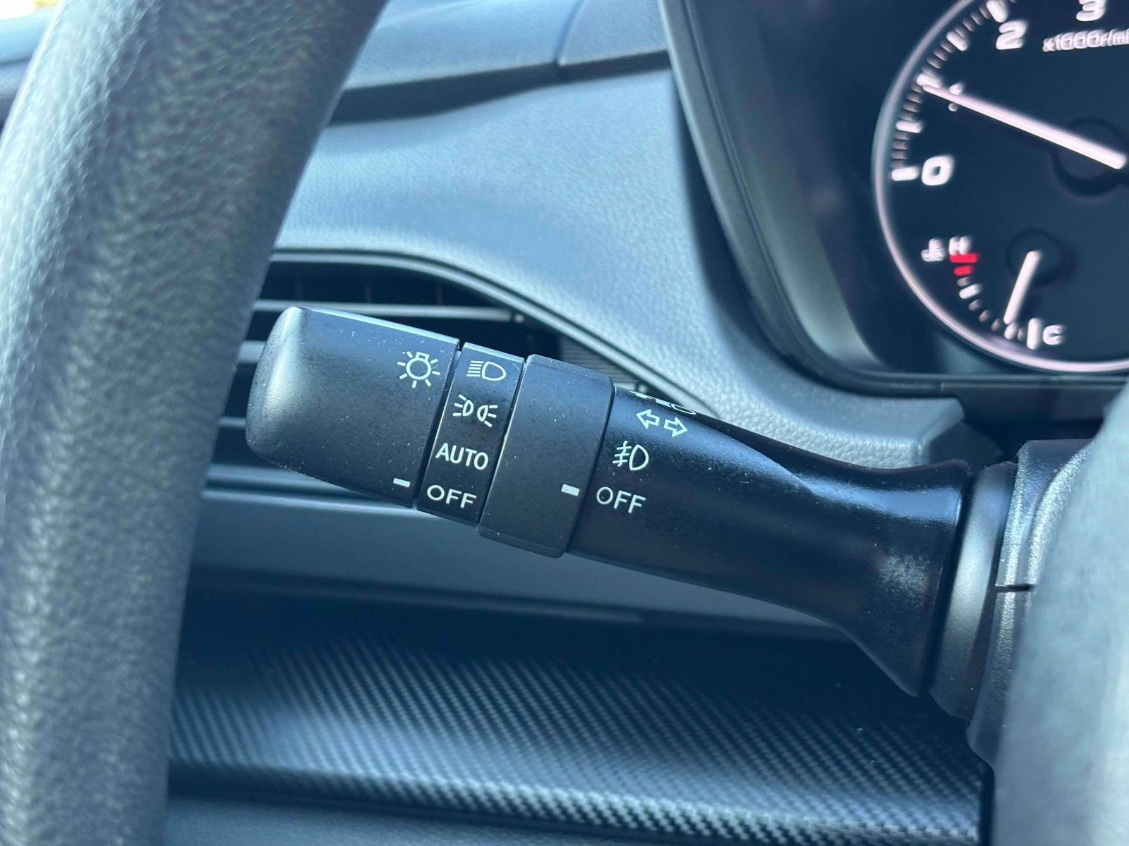 Used 2024 Subaru Crosstrek 2.0i Premium image 28