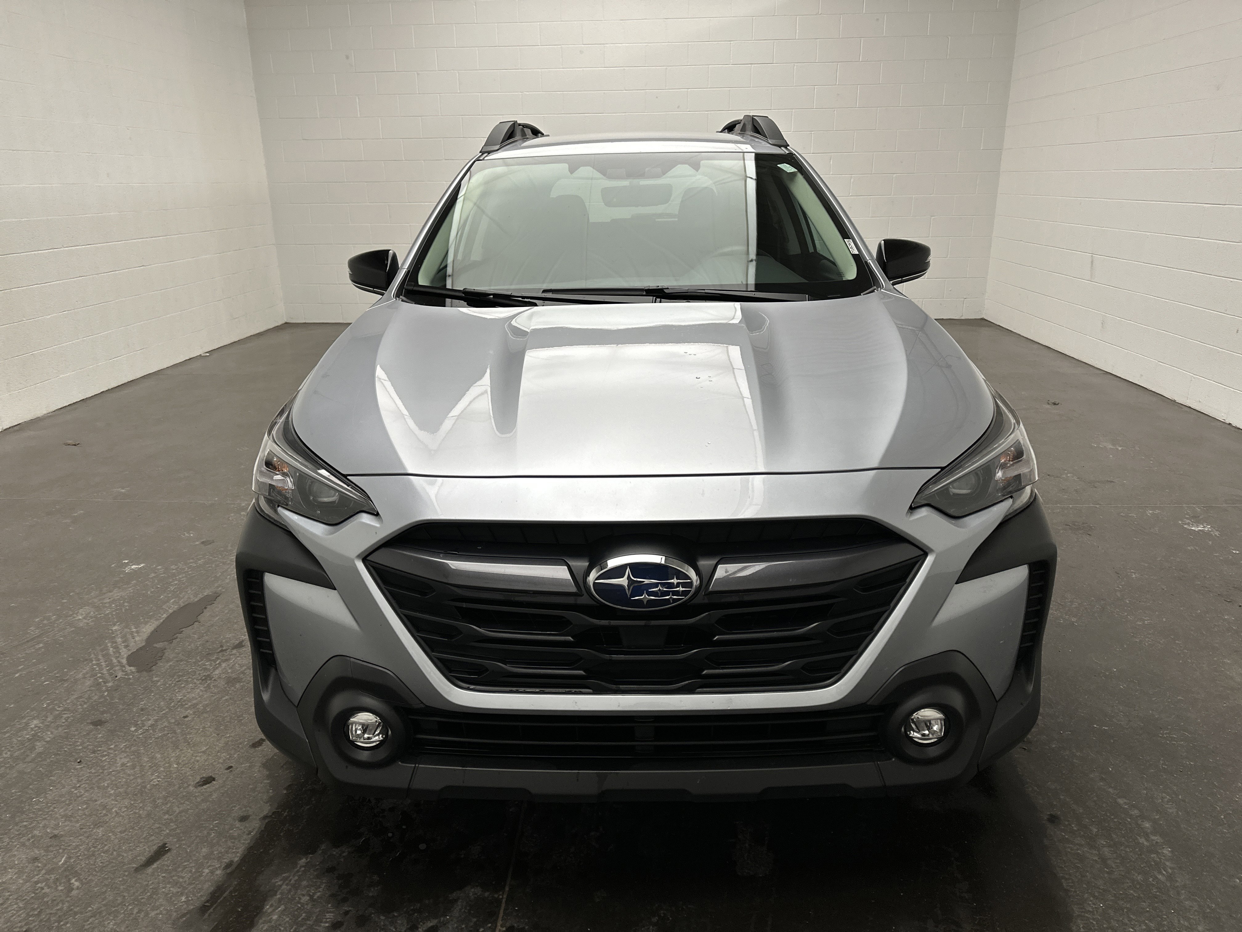 Certified 2025 Subaru Outback Premium image 3