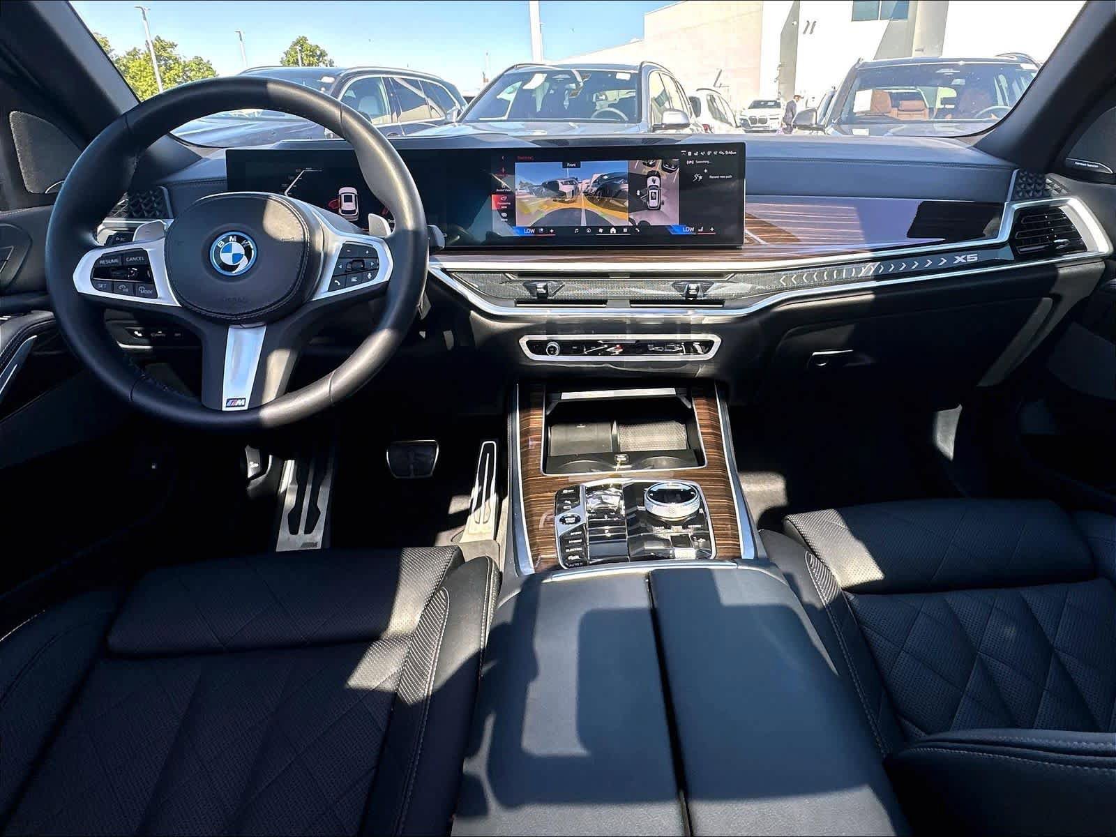 Used 2024 BMW X5 xDrive50e w/ Executive Package AWD/4WD image 10