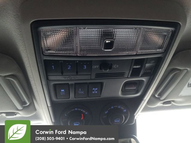 Used 2022 Toyota 4Runner TRD Off-Road Premium image 21