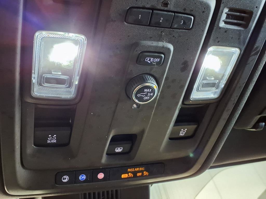 Used 2023 Chevrolet Tahoe LT image 12