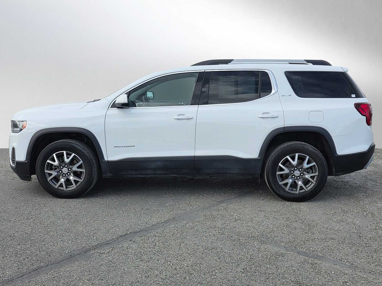 Used 2022 GMC Acadia SLE w/ Driver Convenience Package AWD/4WD image 6