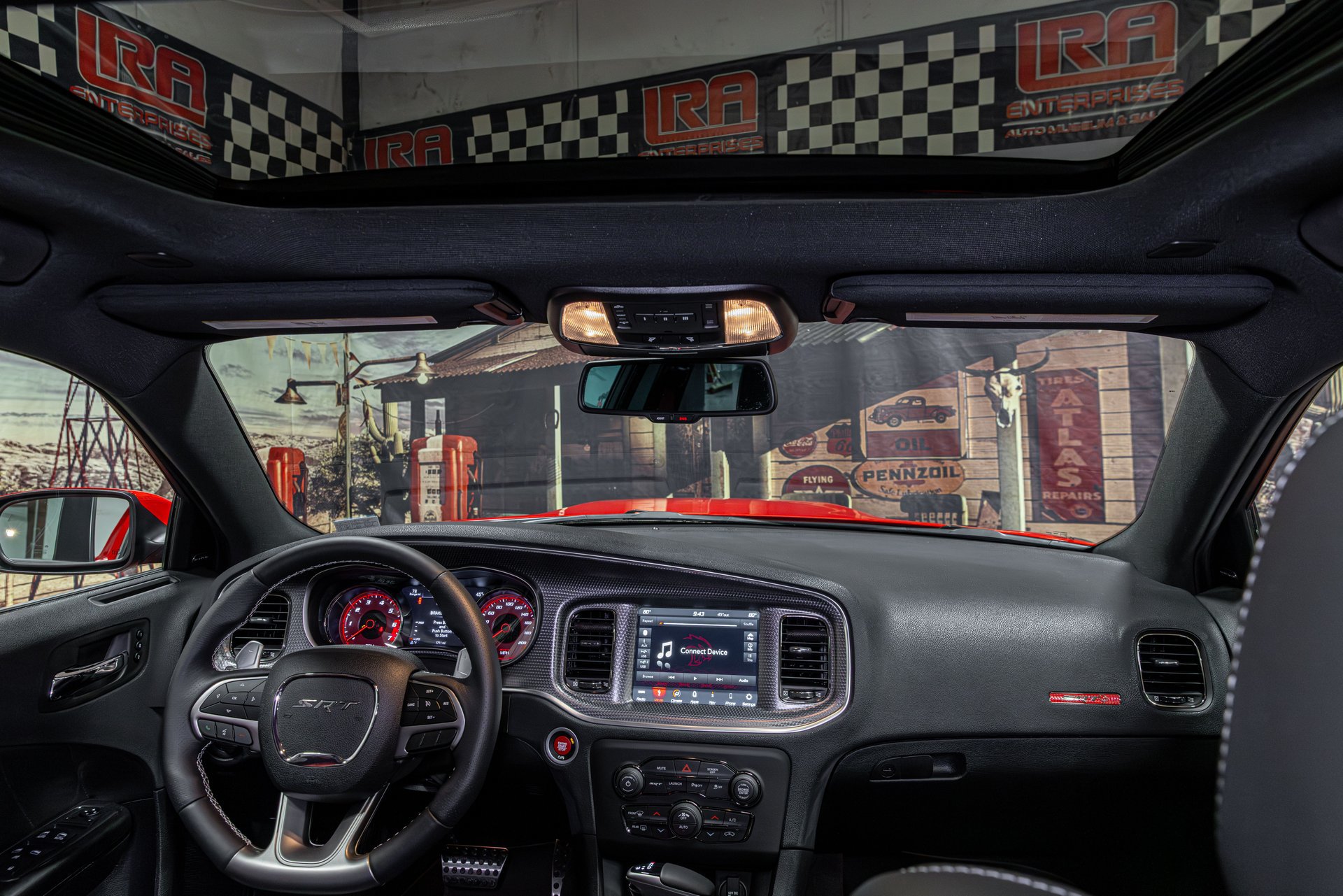 Used 2018 Dodge Charger SRT Hellcat w/ Harman/Kardon Audio Group RWD image 14