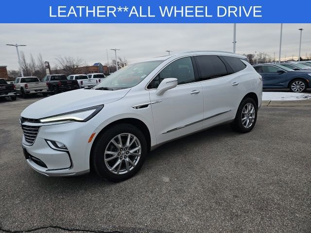 Used 2023 Buick Enclave Premium image 8