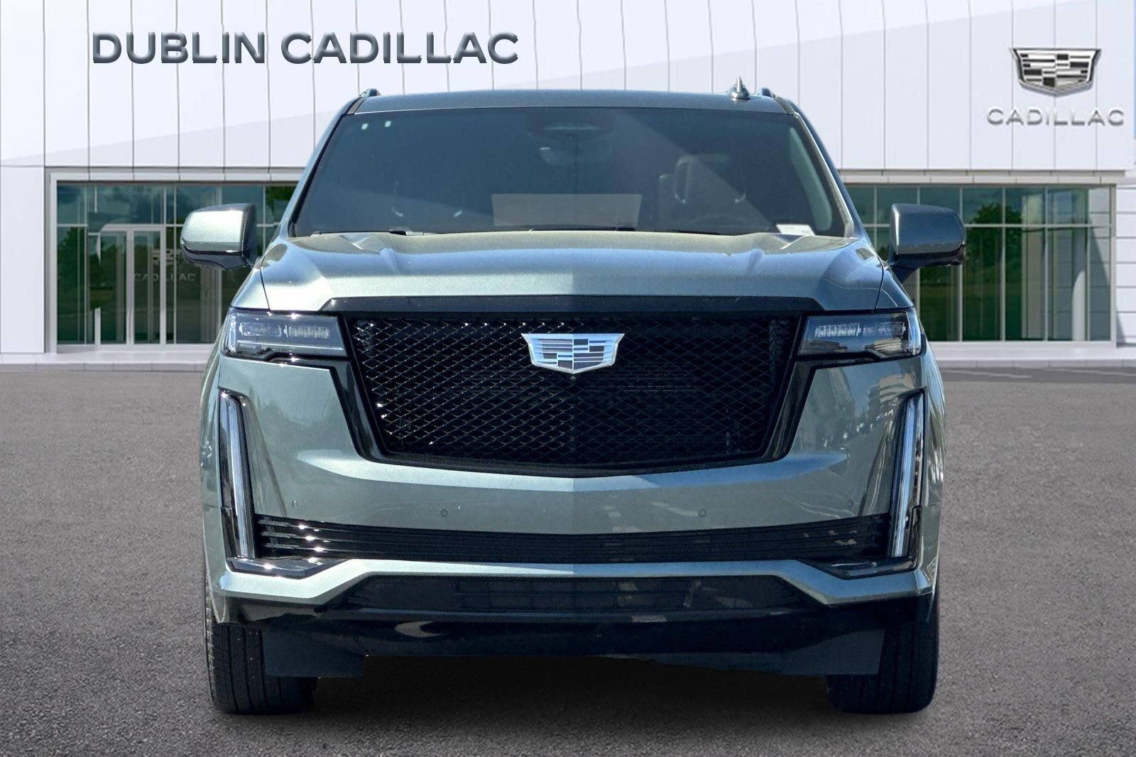 Certified 2023 Cadillac Escalade ESV Sport w/ LPO, ONYX Package image 9