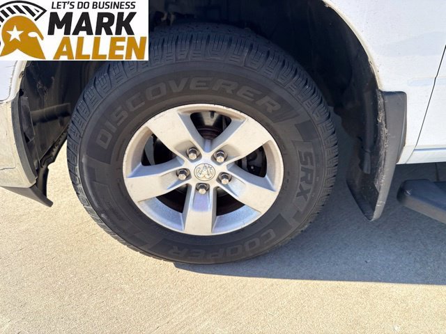 Used 2015 RAM 1500 Classic SLT w/ Remote Start & Security Group AWD/4WD image 7