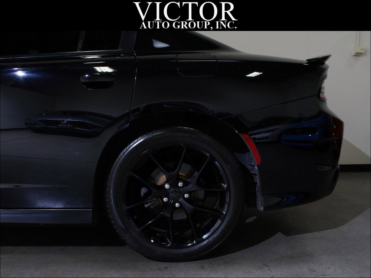 Used 2019 Dodge Charger R/T w/ Plus Group image 7