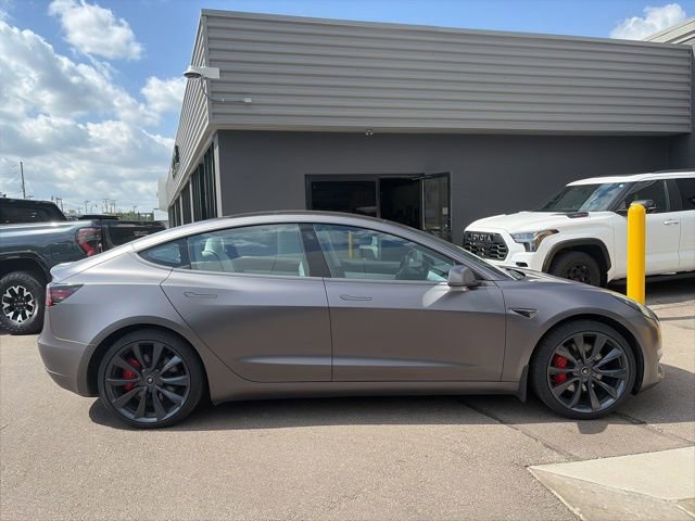 Used 2018 Tesla Model 3 Performance AWD/4WD image 2