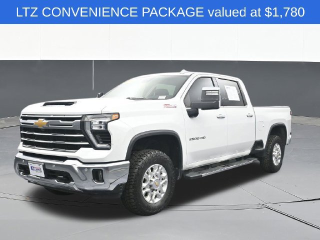 Used 2024 Chevrolet Silverado 2500 LTZ w/ LTZ Convenience Package AWD/4WD image 3