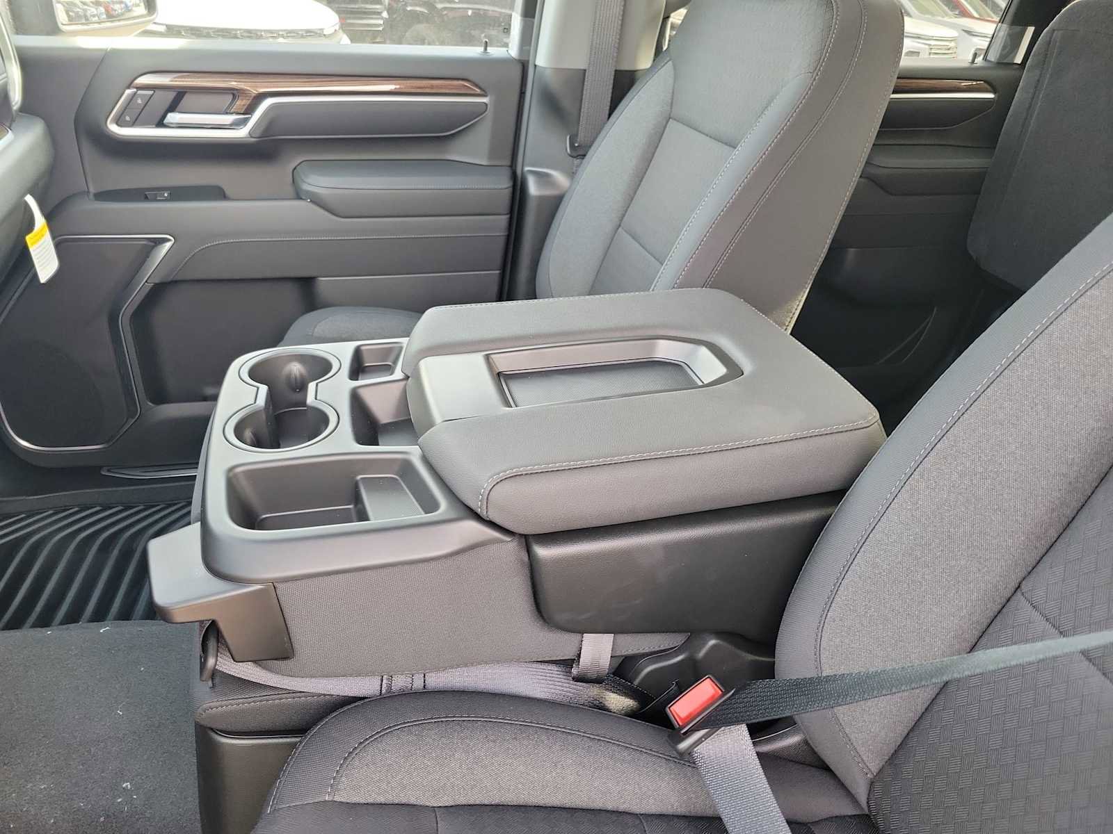 New 2026 Chevrolet Silverado 2500 LT w/ Z71 Chrome Sport Edition image 18