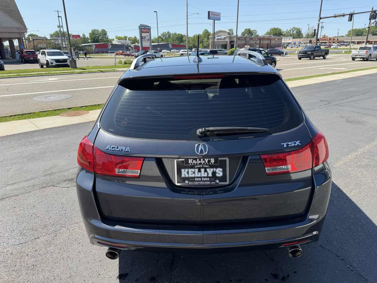Used 2013 Acura TSX Sport Wagon FWD image 4