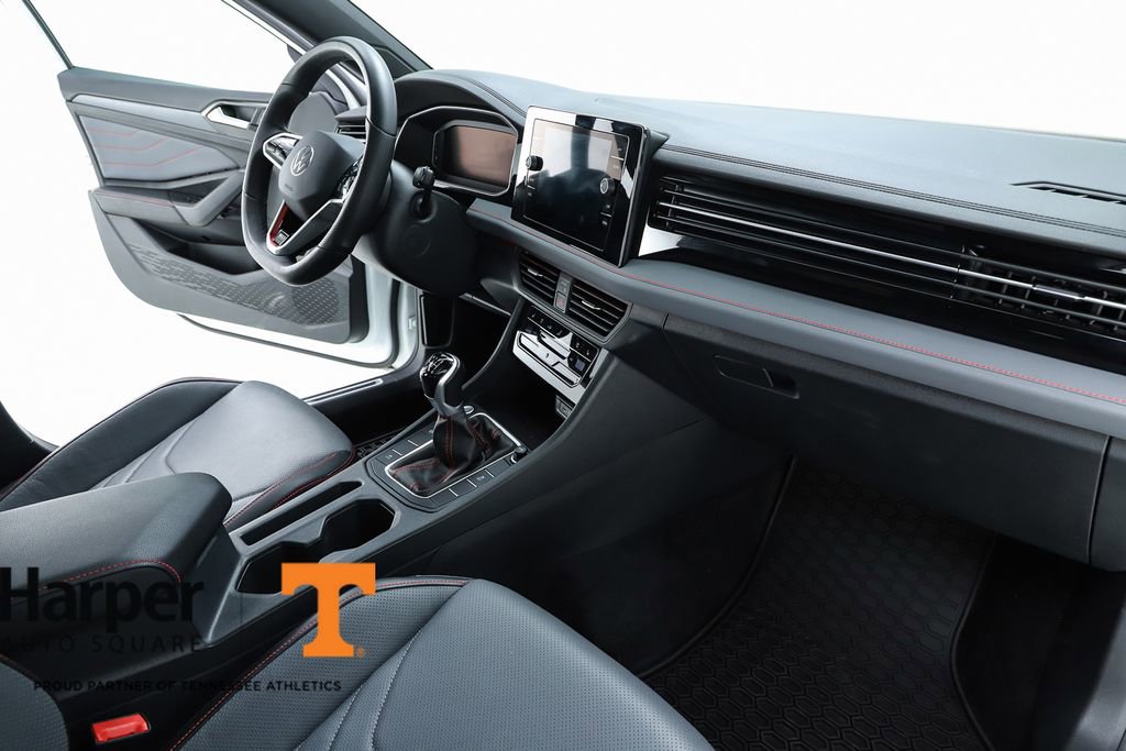 Used 2025 Volkswagen Jetta GLI Autobahn FWD image 69
