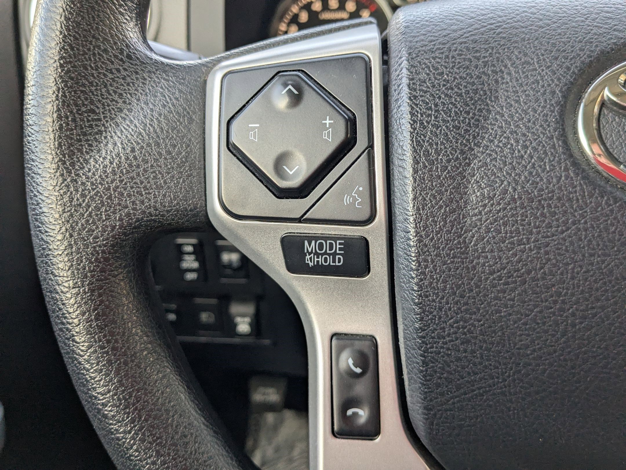 Used 2020 Toyota Tundra SR5 w/ TRD Off-Road Plus Package image 19