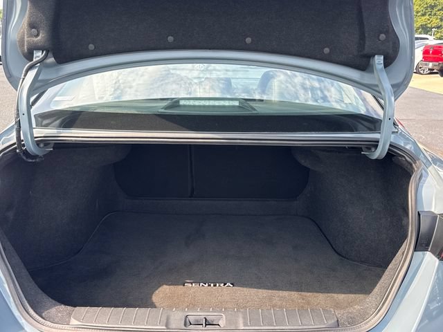 Used 2025 Nissan Sentra SR w/ SR Premium Package FWD image 12