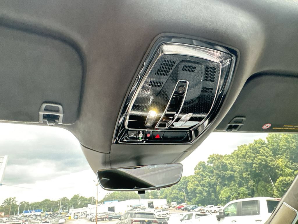 Used 2025 Cadillac Escalade IQ Sport 2 AWD/4WD image 19