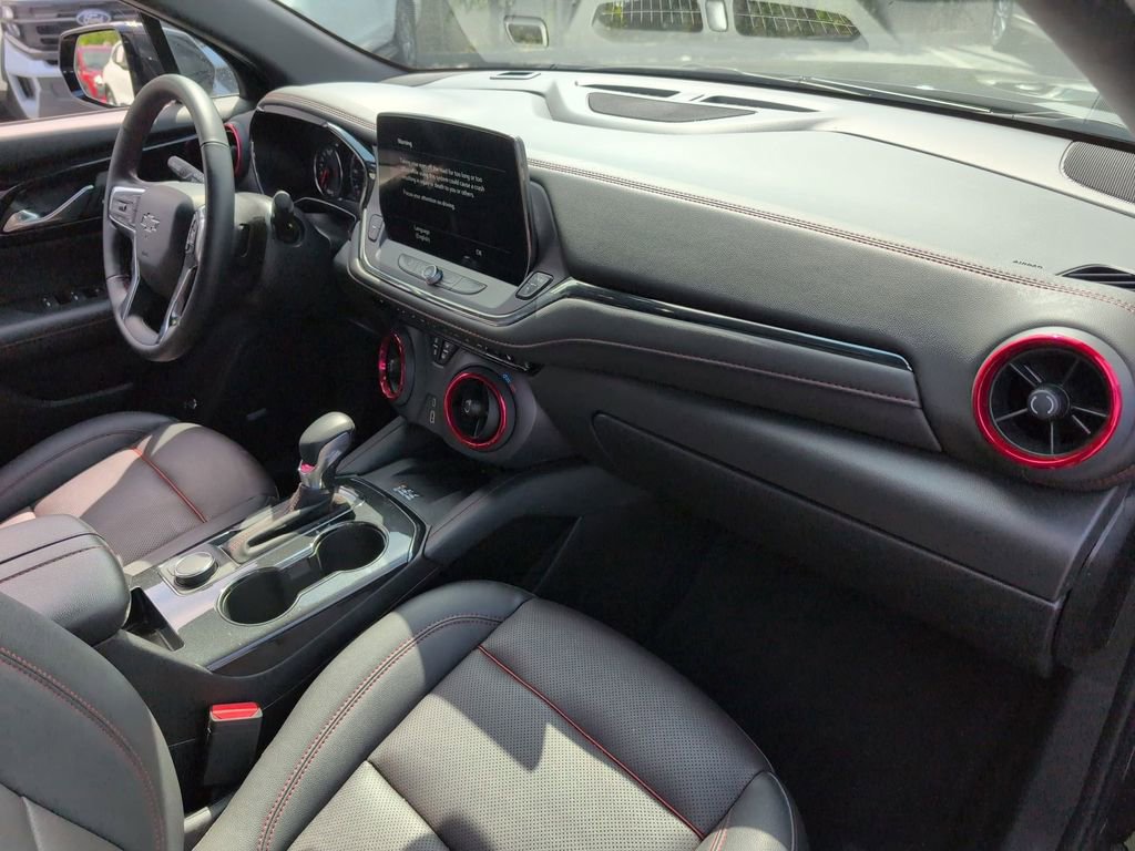 Used 2025 Chevrolet Blazer RS AWD/4WD image 34