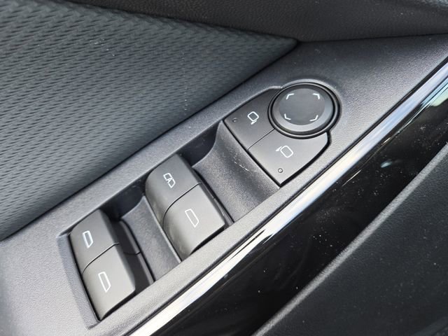 New 2026 Chevrolet Equinox LT w/ Convenience Package II image 11