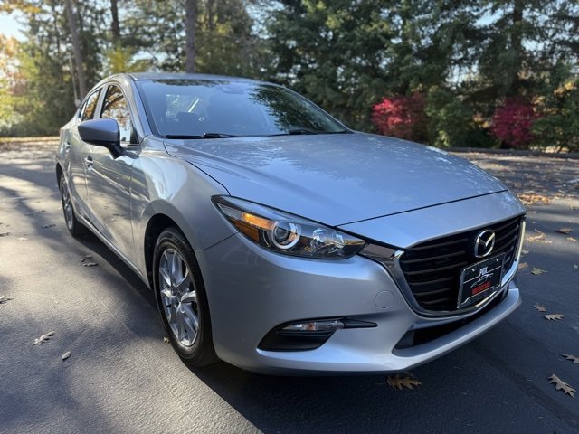 Used 2018 MAZDA MAZDA3 Sport w/ Preferred Equipment Package image 3