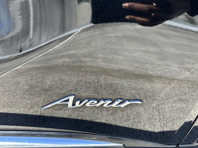 Used 2023 Buick Envision Avenir image 12