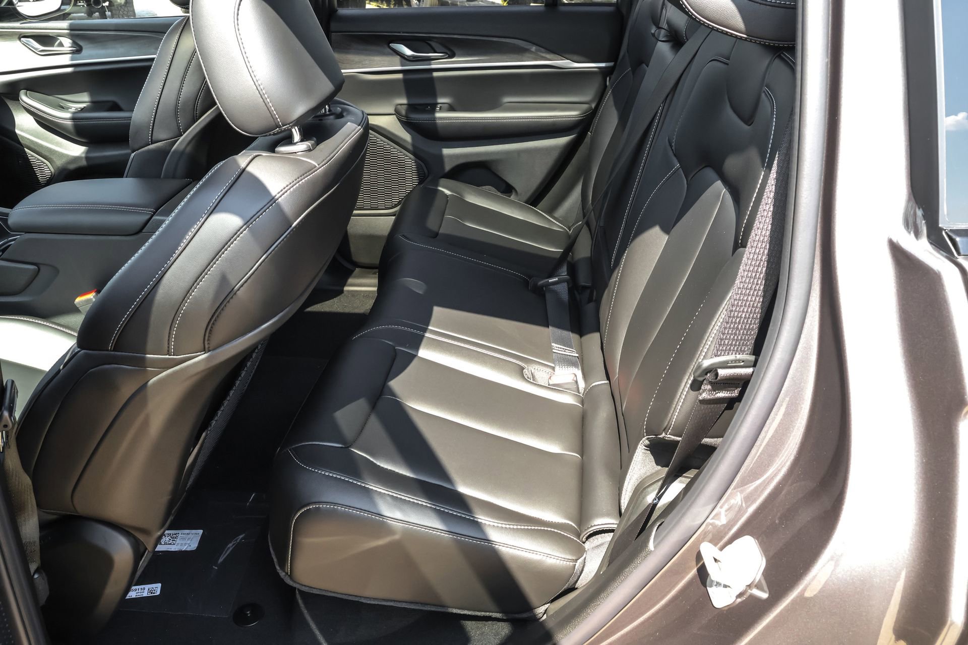 New 2025 Jeep Grand Cherokee Limited image 8