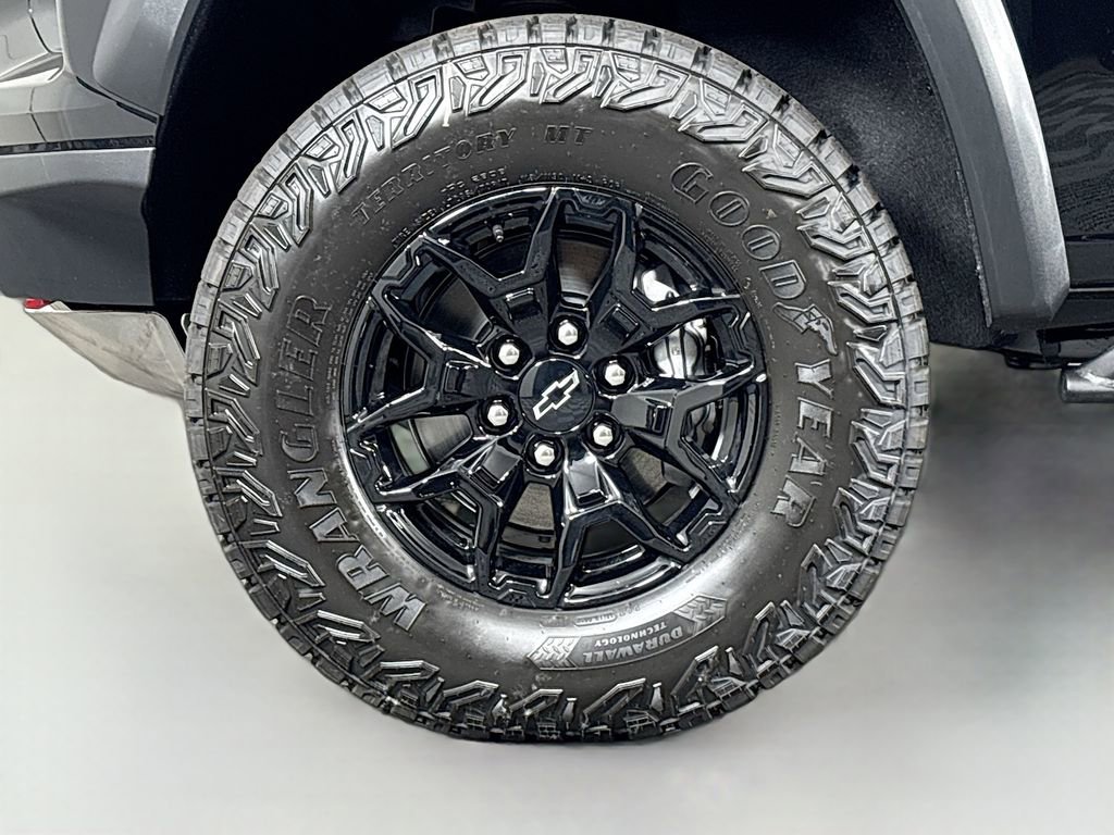New 2026 Chevrolet Colorado ZR2 w/ Midnight Edition AWD/4WD image 31