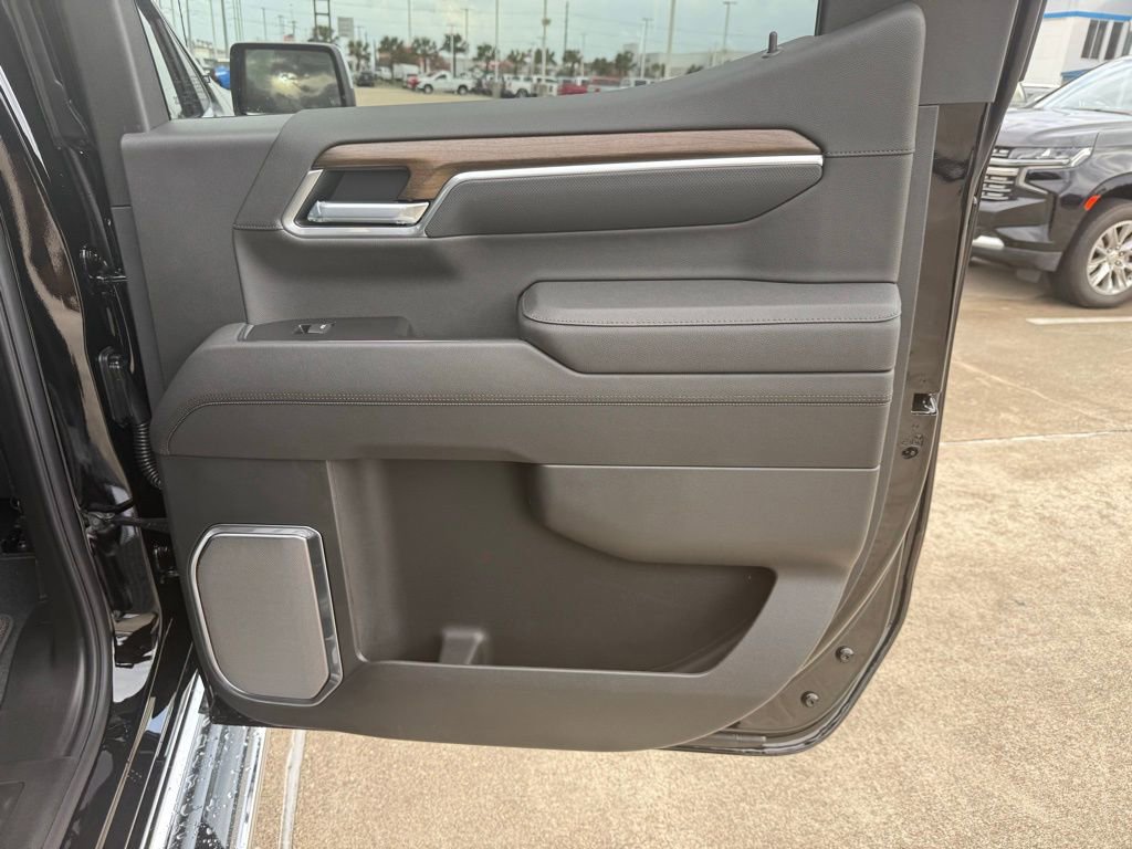 New 2026 Chevrolet Silverado 1500 High Country w/ Technology Package image 40