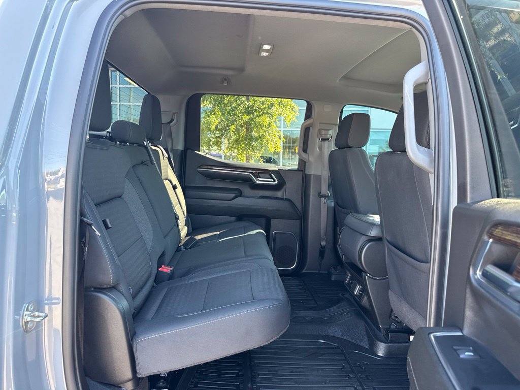 Used 2024 GMC Sierra 1500 Elevation w/ LPO, Elevation Black Package AWD/4WD image 22