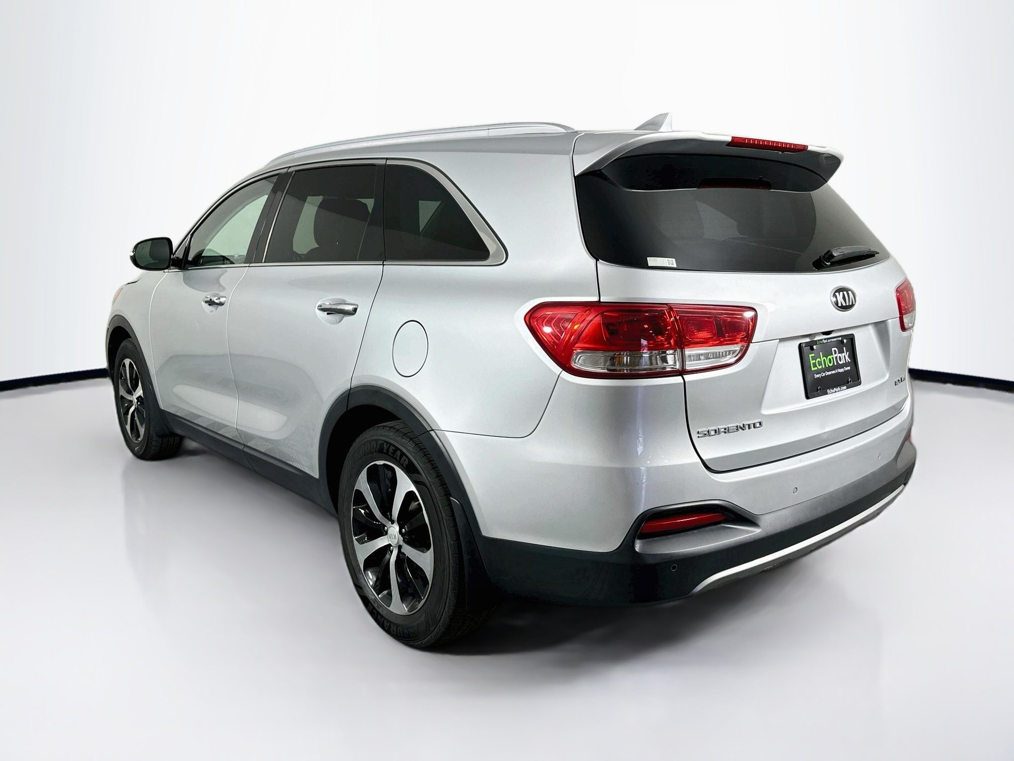 Used 2016 Kia Sorento EX w/ EX Premium Package FWD image 5