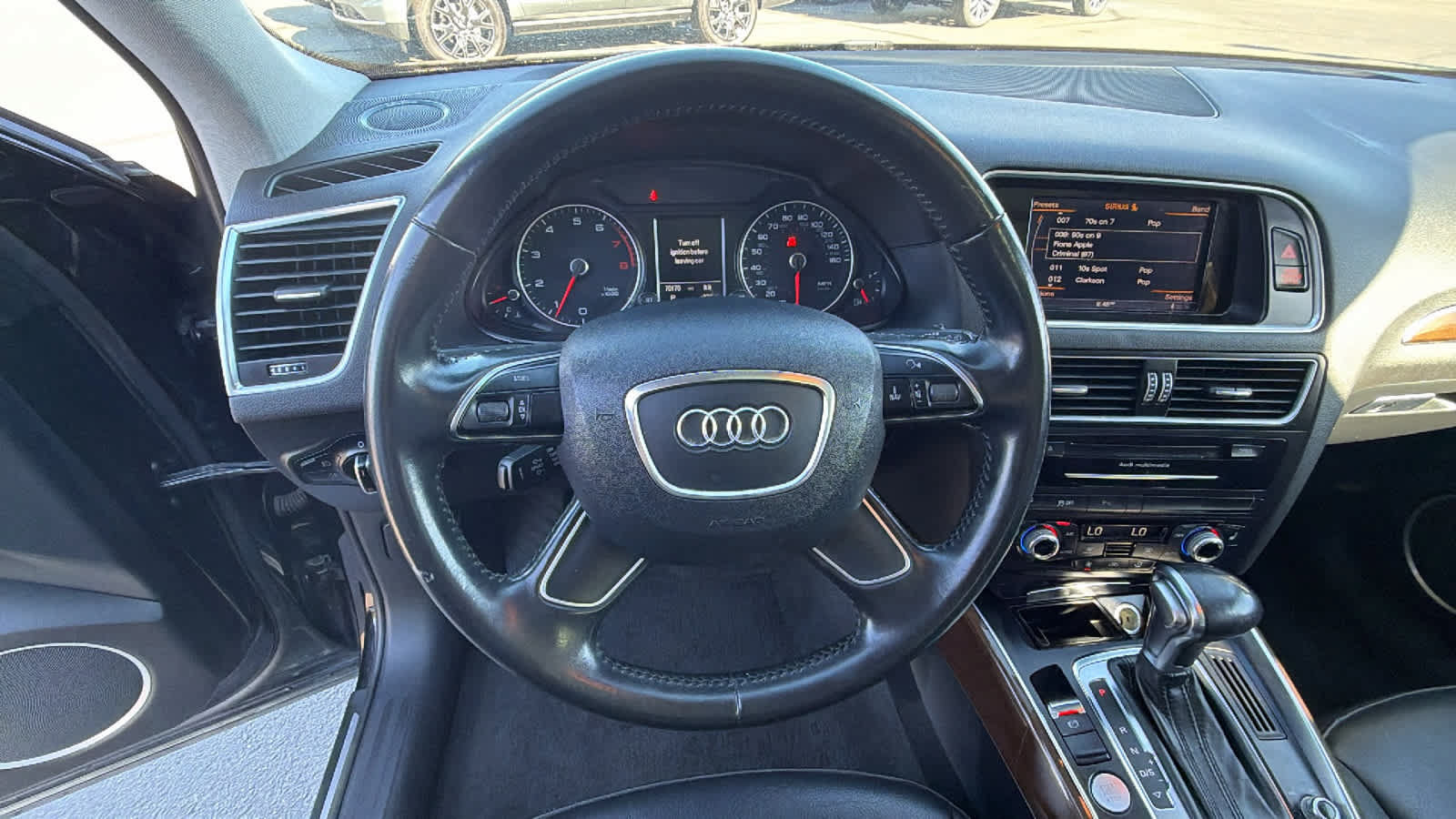 Used 2017 Audi Q5 2.0T Premium Plus w/ Technology Package AWD/4WD image 18