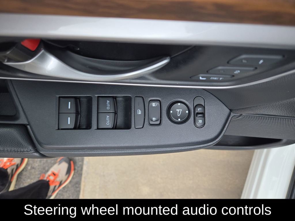Certified 2020 Honda CR-V Touring image 11