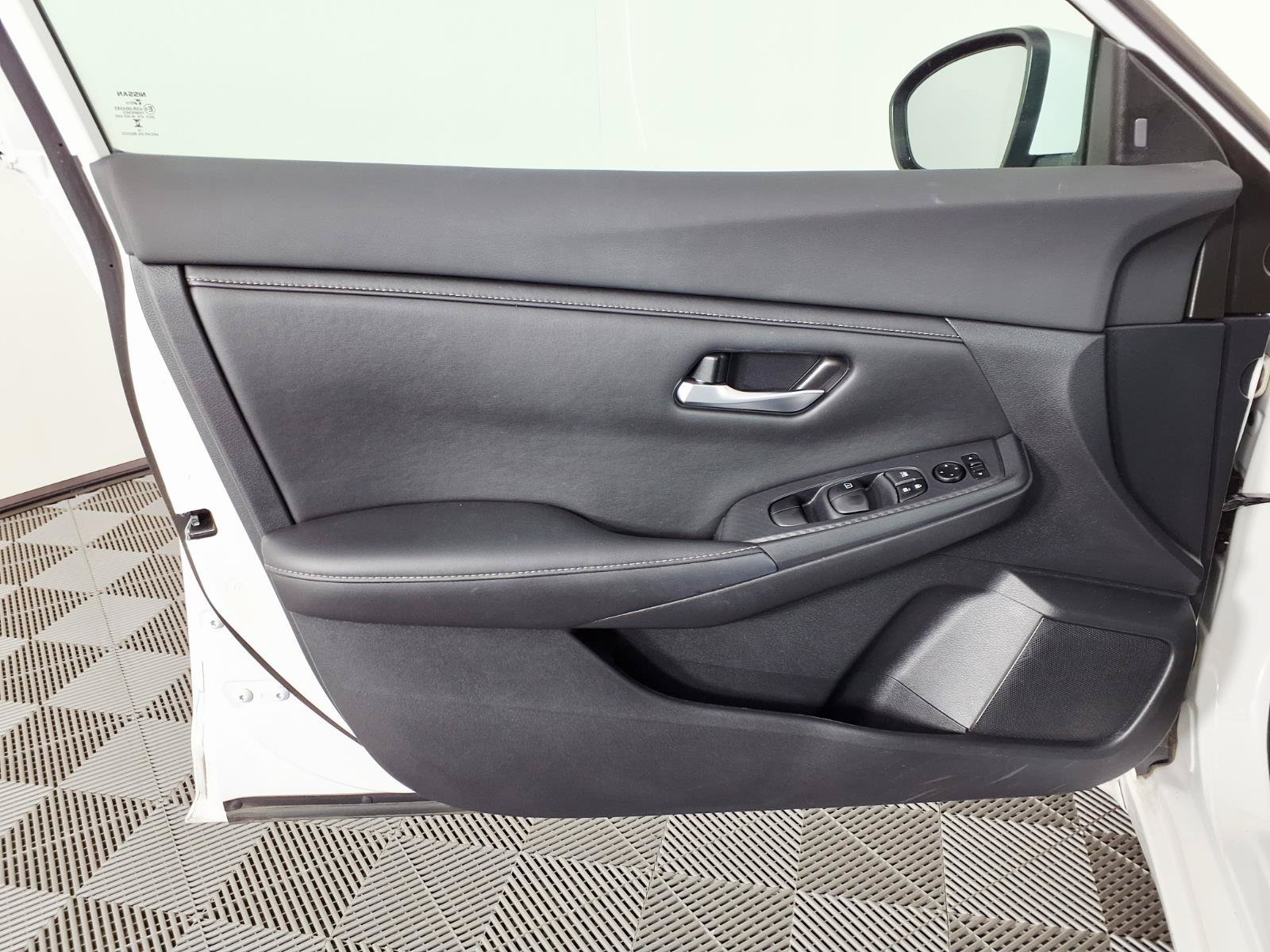 Used 2022 Nissan Sentra S w/ Electronics Package FWD image 16