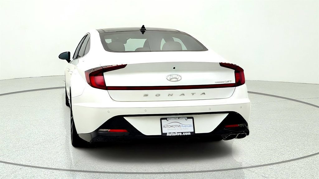 Used 2022 Hyundai Sonata Limited w/ Cargo Package FWD image 6