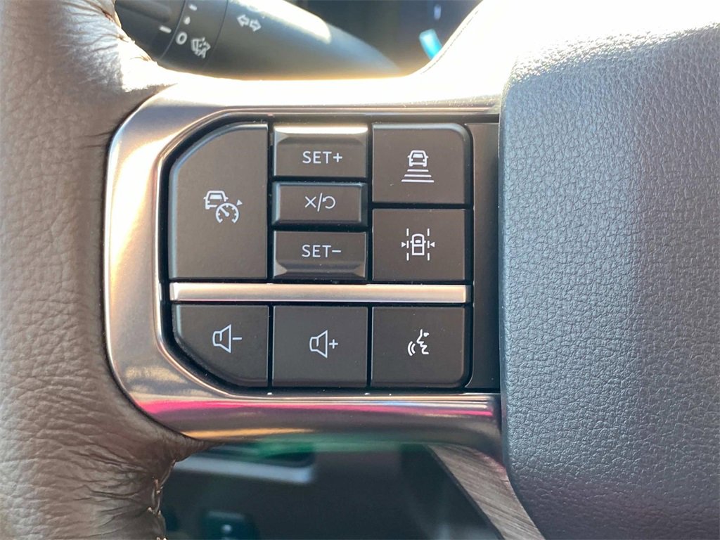 Used 2025 Ford F450 King Ranch image 27