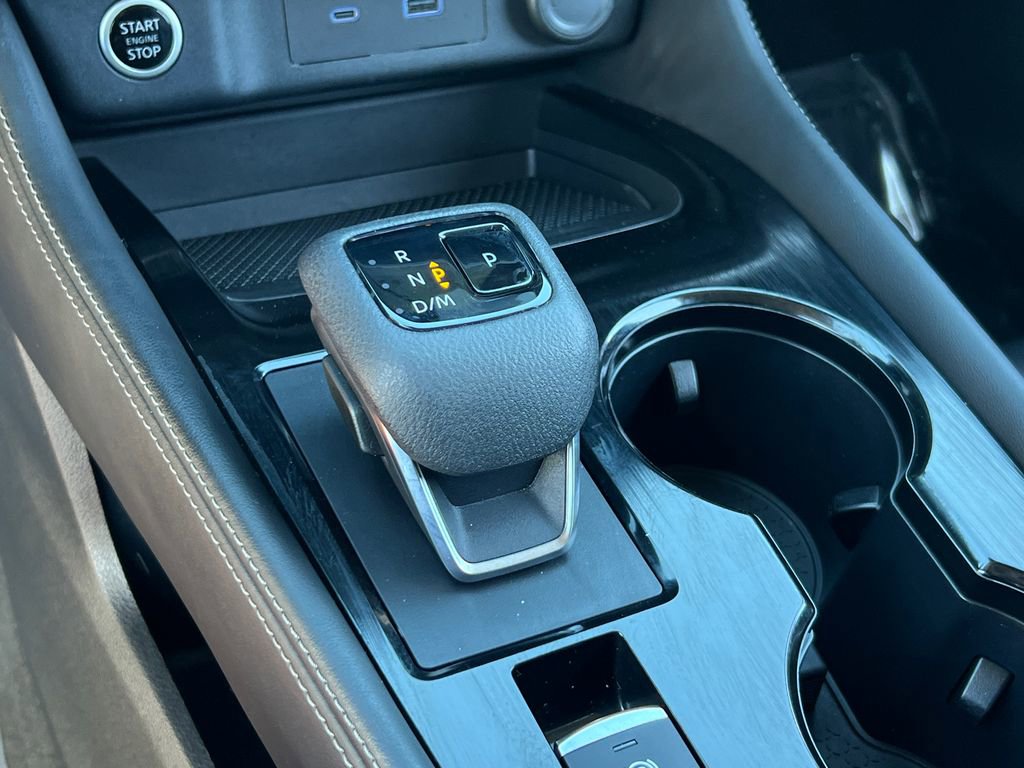 Used 2022 Nissan Rogue SL w/ SL Premium Package image 27