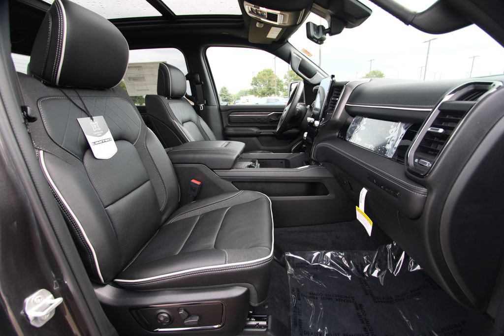 New 2026 RAM 1500 Limited AWD/4WD image 9