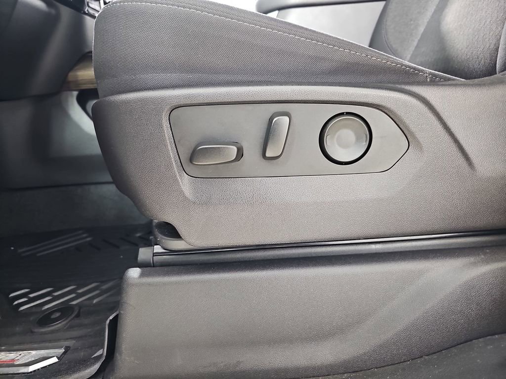 Certified 2024 Chevrolet Silverado 1500 LT Trail Boss w/ Convenience Package II image 34