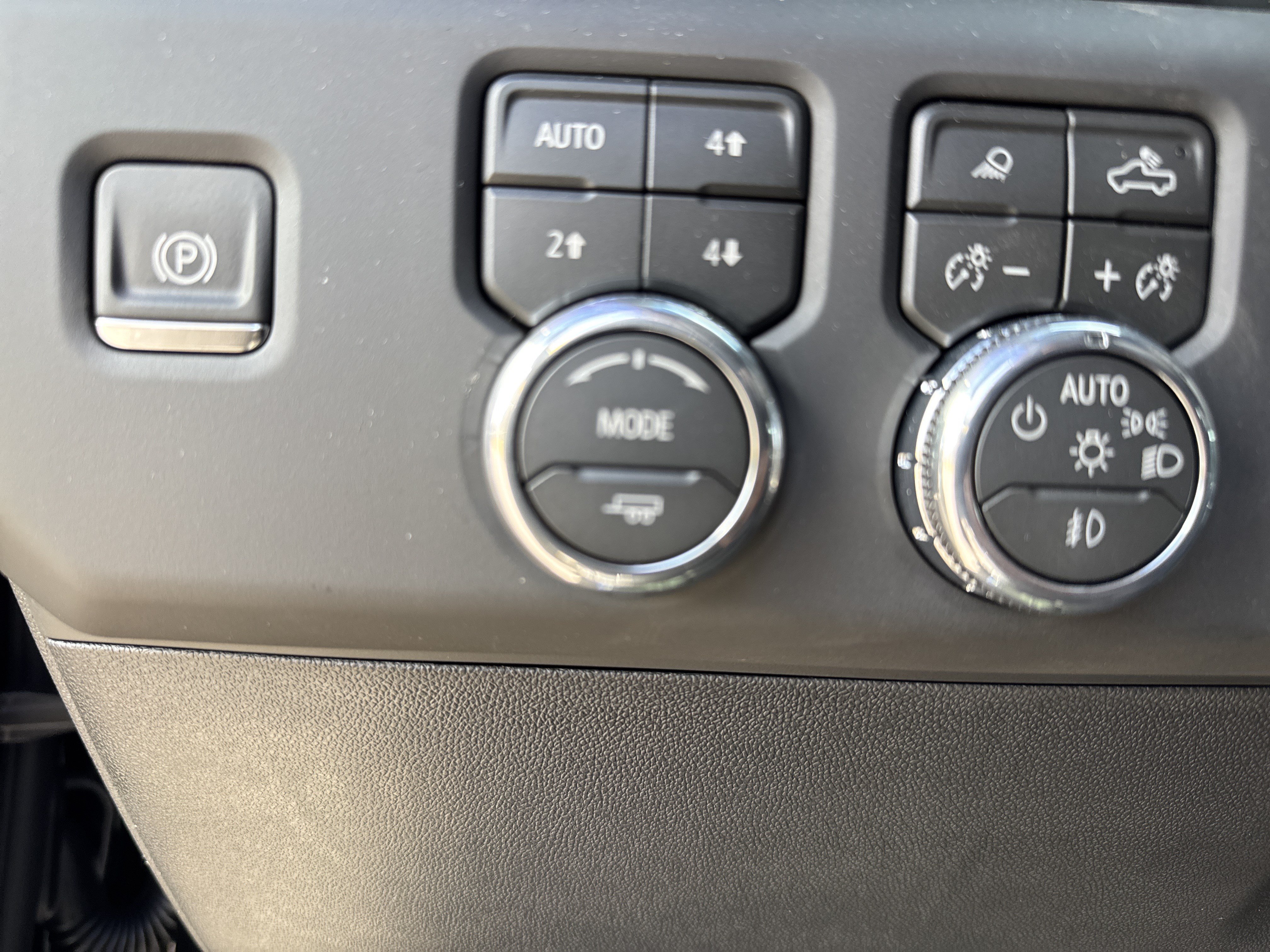 New 2026 GMC Sierra 1500 Denali AWD/4WD image 18