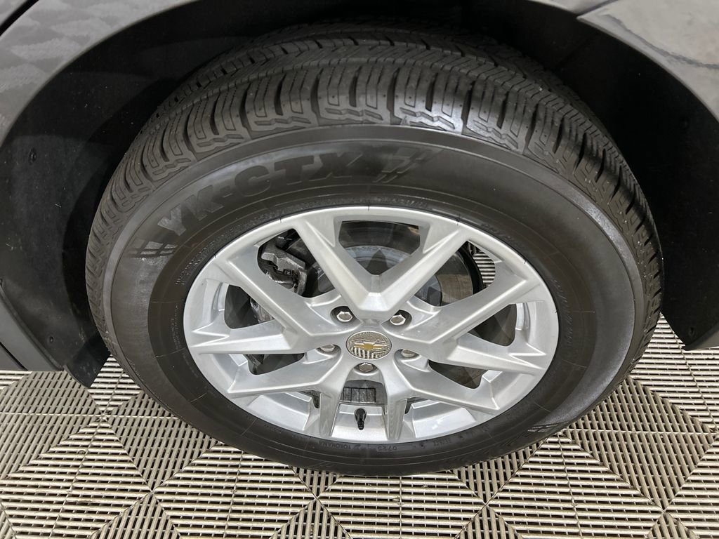 Used 2023 Chevrolet Equinox LT image 10