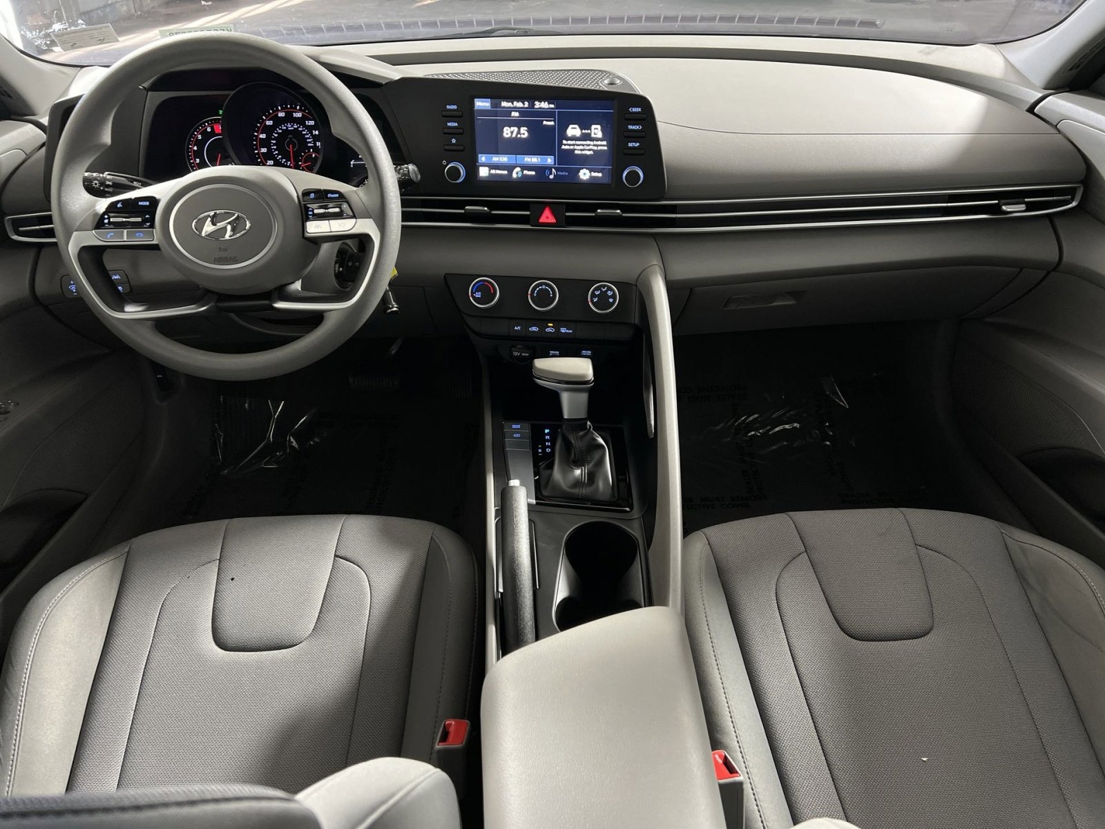 Used 2023 Hyundai Elantra SE w/ Cargo Package image 22