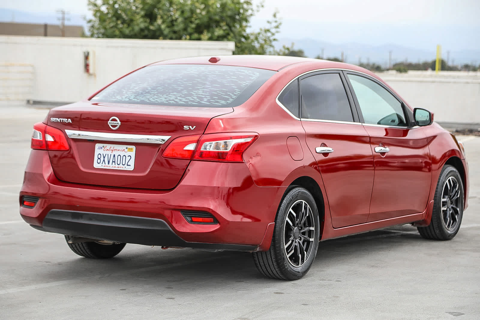 Used 2018 Nissan Sentra SV FWD image 5