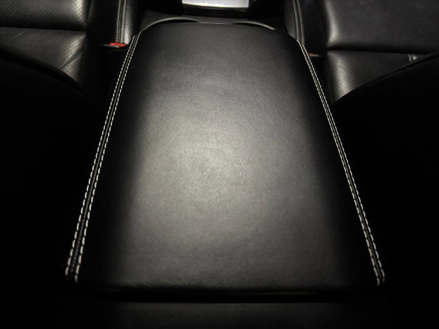 Used 2018 Porsche Macan GTS image 25