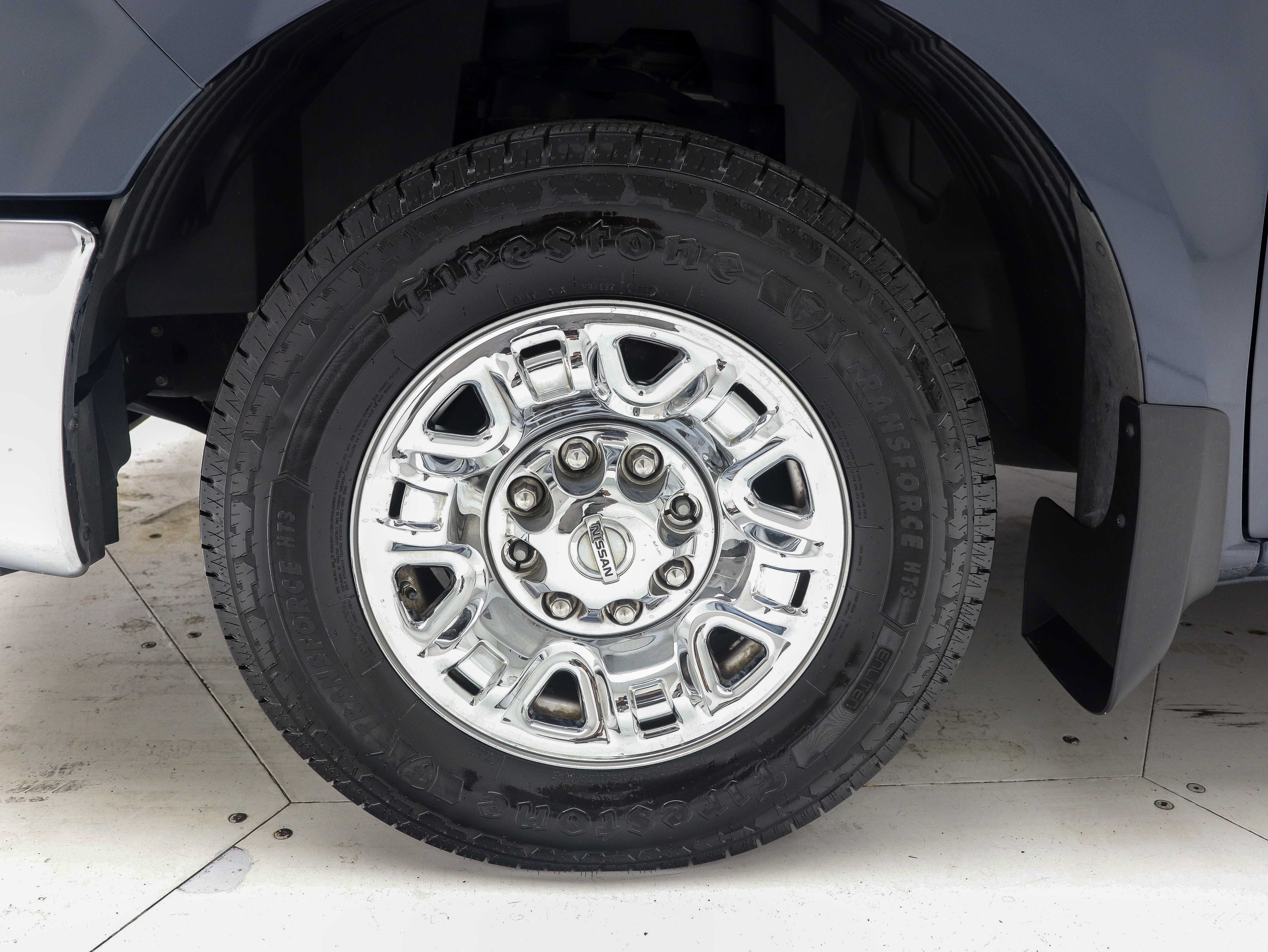 Used 2021 Nissan NV 3500 SL RWD image 25
