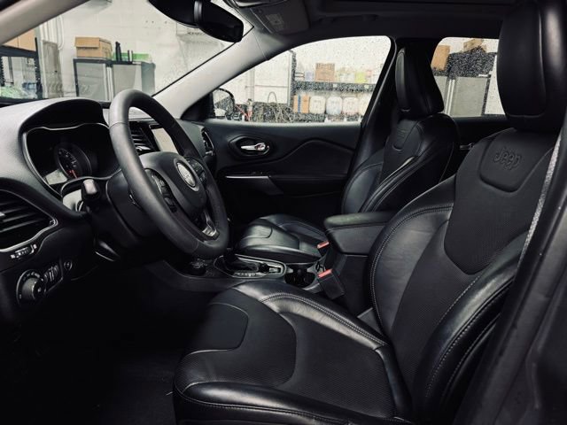 Used 2022 Jeep Cherokee Limited image 20