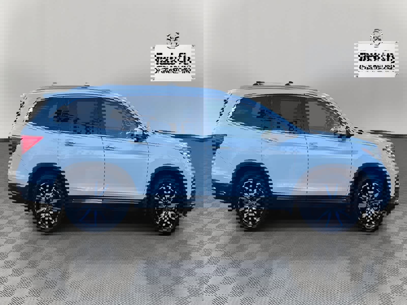 Used 2022 Honda Pilot Touring image 4