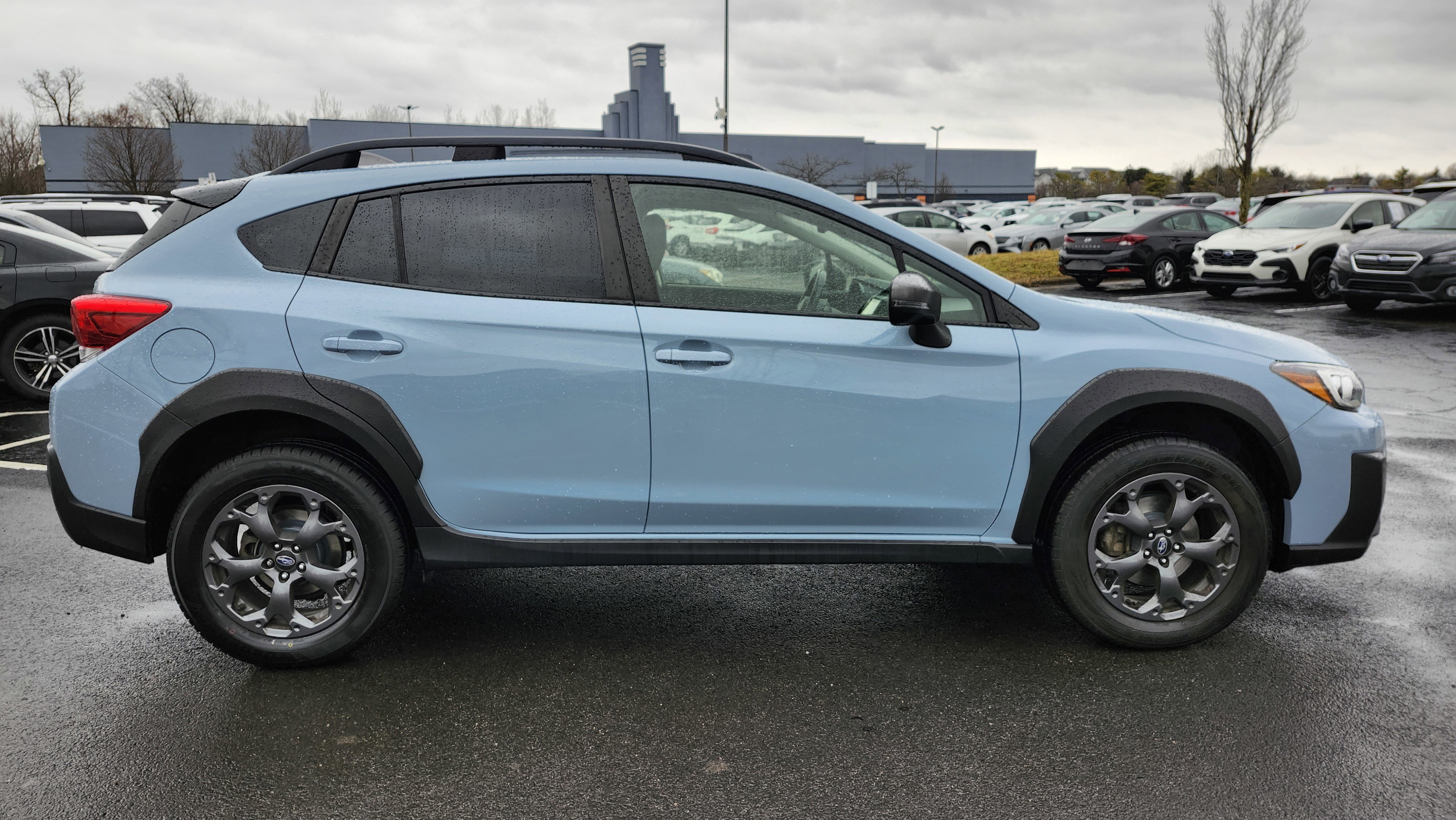 Used 2021 Subaru Crosstrek 2.5i Sport w/ Moonroof Package image 19