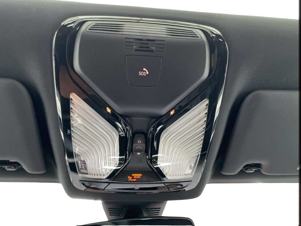 Used 2022 BMW 230i Coupe w/ Convenience Package RWD image 45