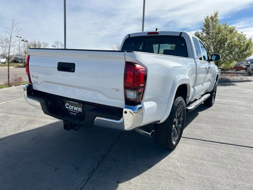Used 2023 Toyota Tacoma SR5 AWD/4WD image 8